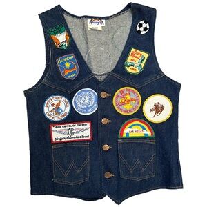 Wrangler - vintage rainbow tag denim vest with vintage patches sewn